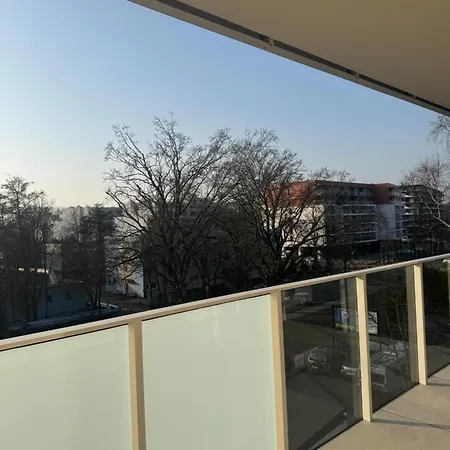 4summer Golden Dune - Parking, Przestronne Mieszkanie 50m2, Caly Do Dyspozycji, Duzy Taras Z Pieknym Zachodem Slonca Parkplatz, Geraeumige Mit 50 M2, Ganzes Zur Verfuegung, Grosse Terrasse Mit Wunderschoenem Sonnenunterga Апартаменти Колобжег